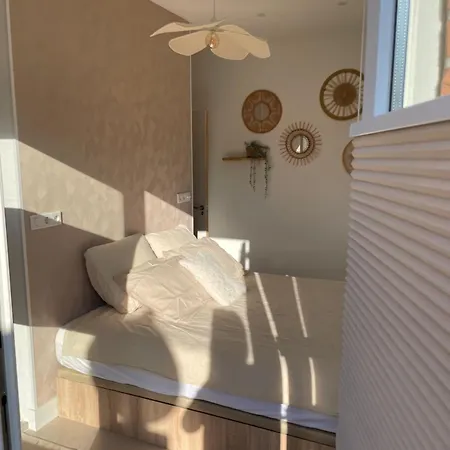 招待所 Knusse Met Zonnig Terrasje